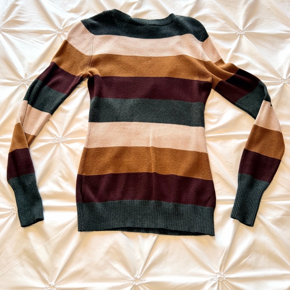 Express Fall Colorblock Crew Neck Sweater - Picture 2 of 5